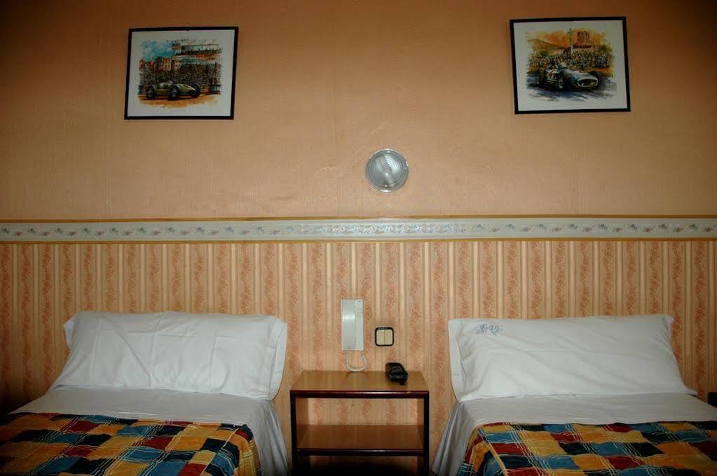 Venecia Guest house 2*